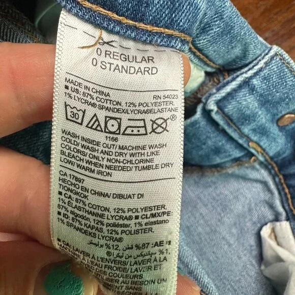 Old Navy Cuffed Denim Jort Light Blue Jean Shorts Size 0 - Picture 4 of 10